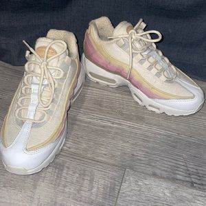 Nike Air Mad 95 Plant Color Collection